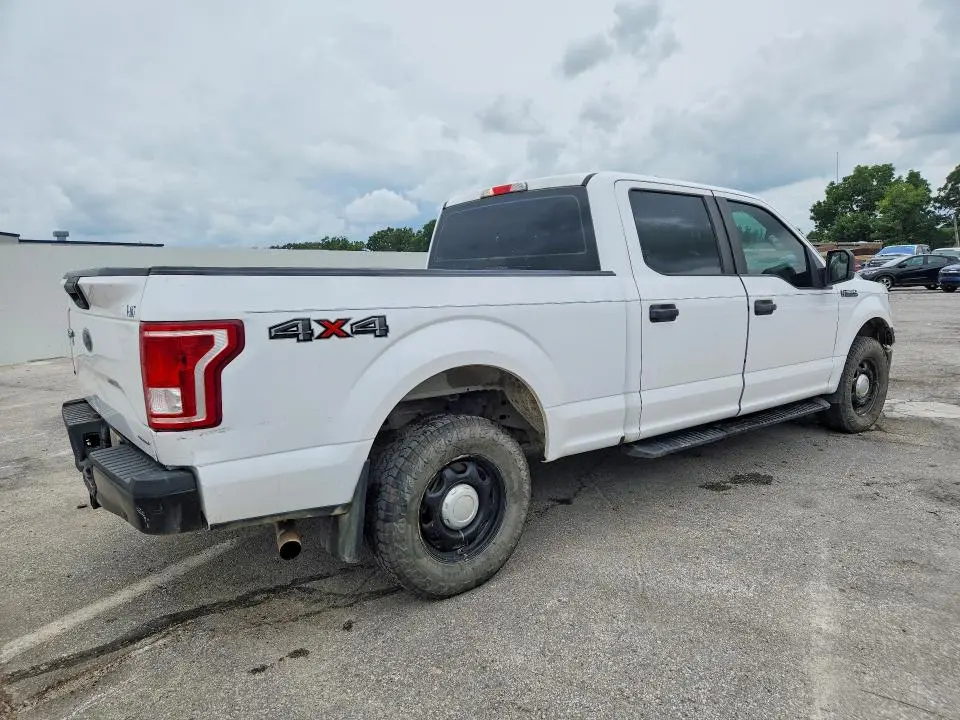 2015 FORD F150 SUPERCREW  