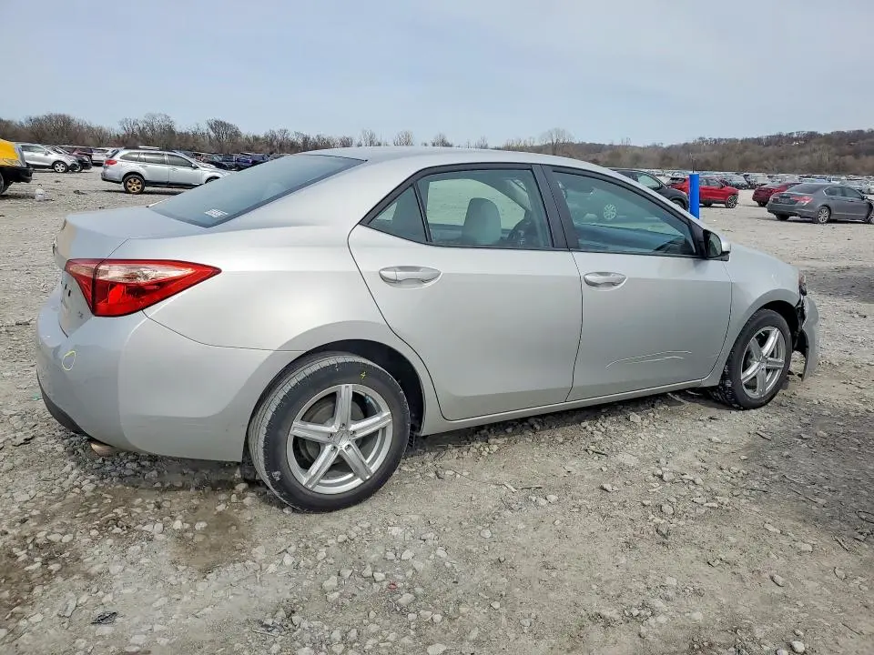 2018 TOYOTA COROLLA LE  