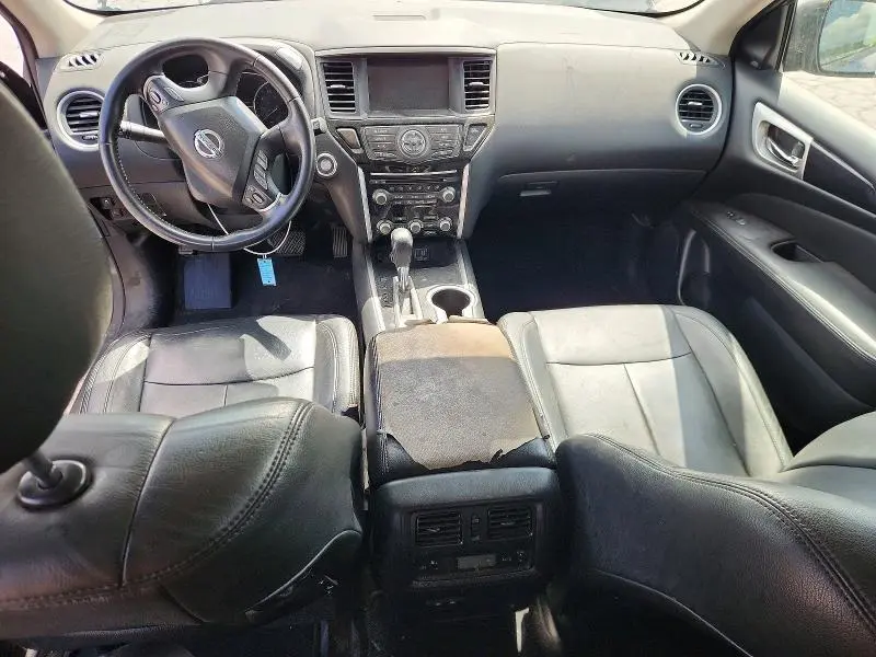 2019 NISSAN PATHFINDER SV  
