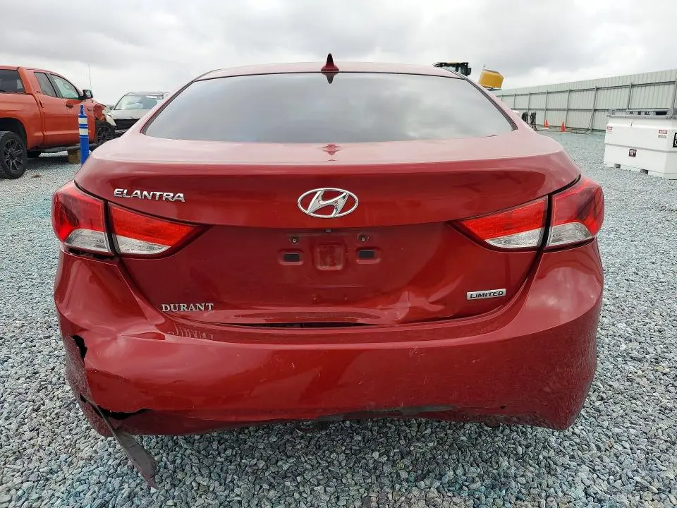 2013 HYUNDAI ELANTRA   