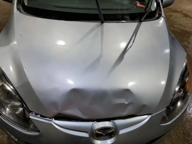 2013 MAZDA MAZDA2   
