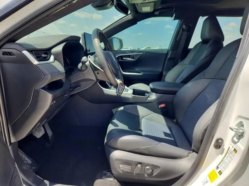 2024 TOYOTA RAV4 XSE  