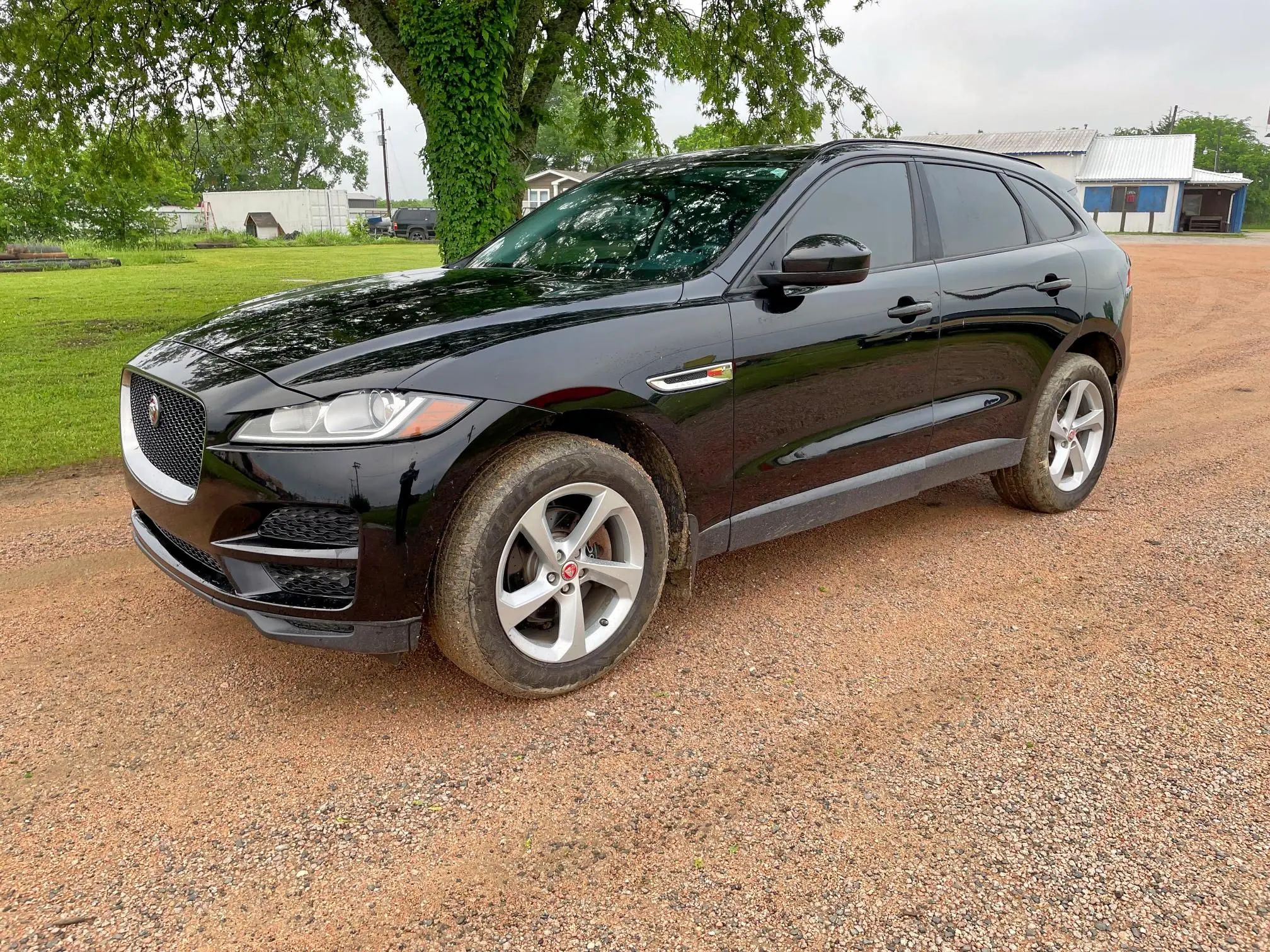 2017 JAGUAR F-PACE PREMIUM  