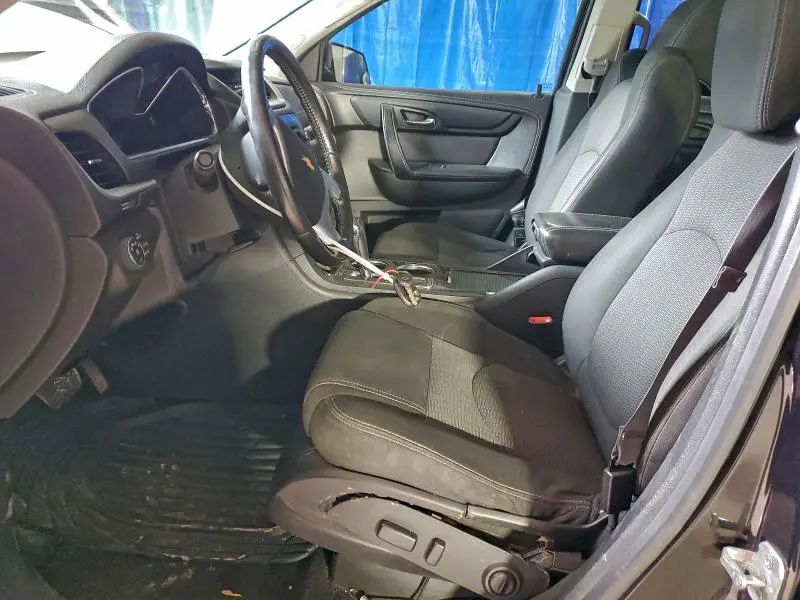 2015 CHEVROLET TRAVERSE LT  