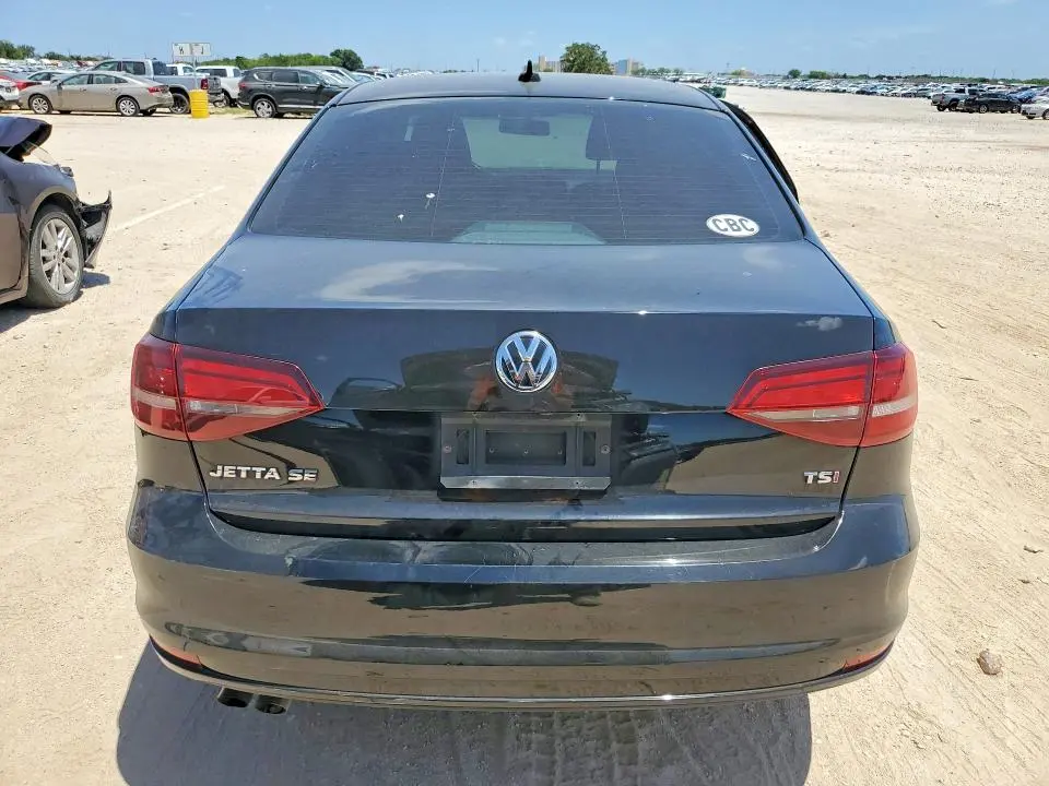 2017 VOLKSWAGEN JETTA SE  