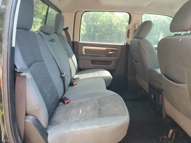 2015 RAM 1500 SLT  