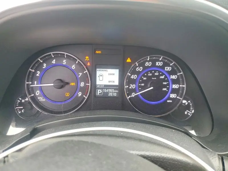 2017 INFINITI QX70 BASE  