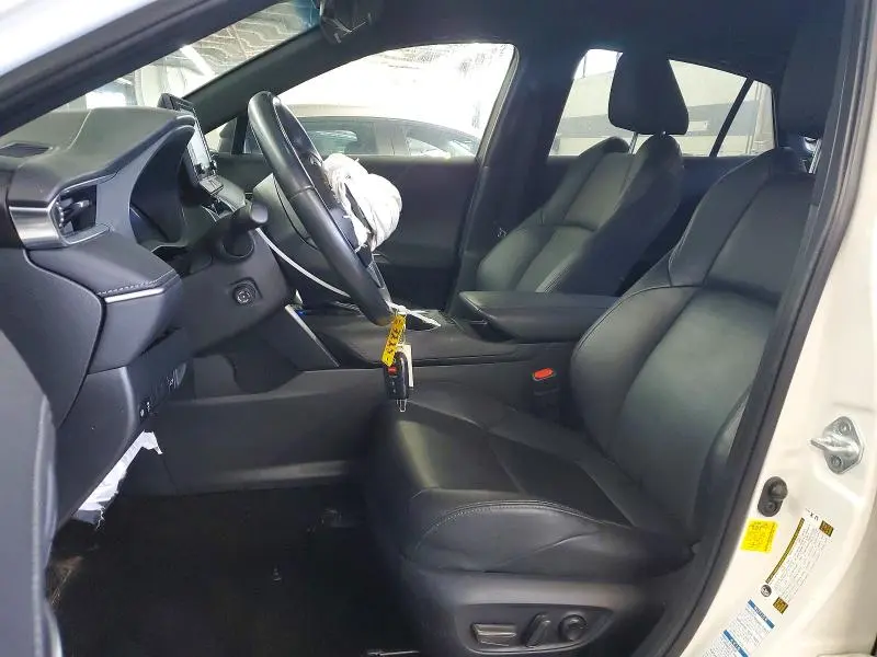 2022 TOYOTA VENZA XLE  