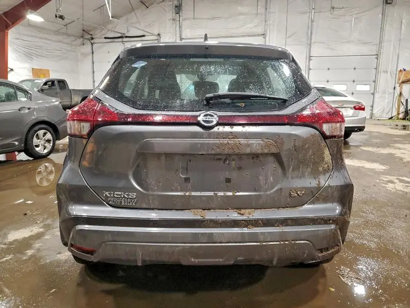 2021 NISSAN KICKS SV  