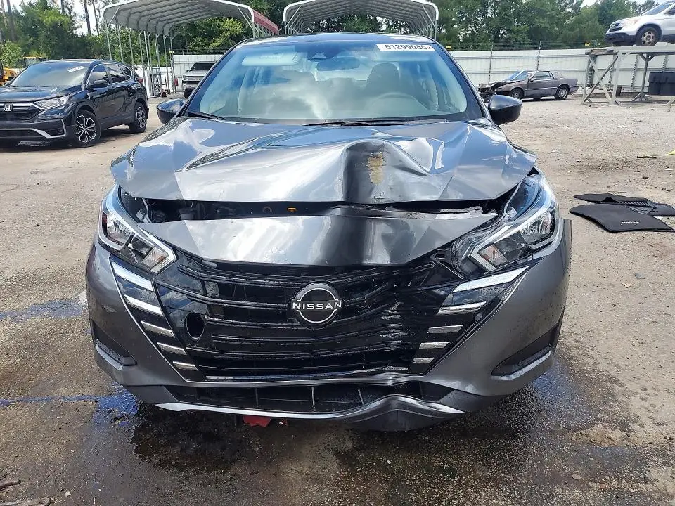 2024 NISSAN VERSA S  