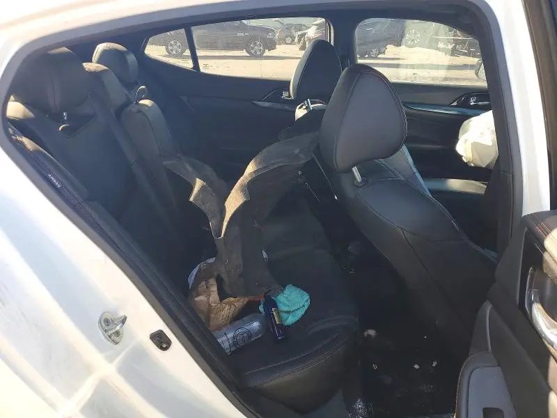 2023 NISSAN MAXIMA SR  