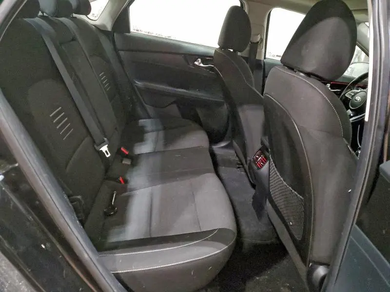 2019 KIA FORTE EX  