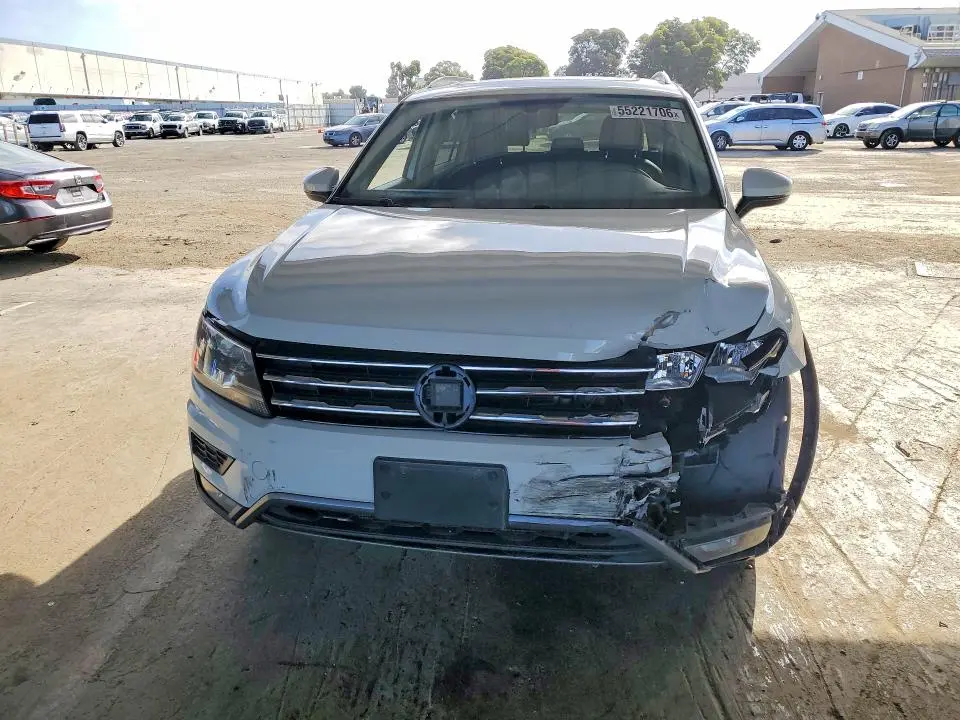 2018 VOLKSWAGEN TIGUAN SE  