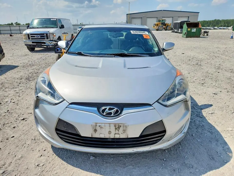 2014 HYUNDAI VELOSTER BASE  