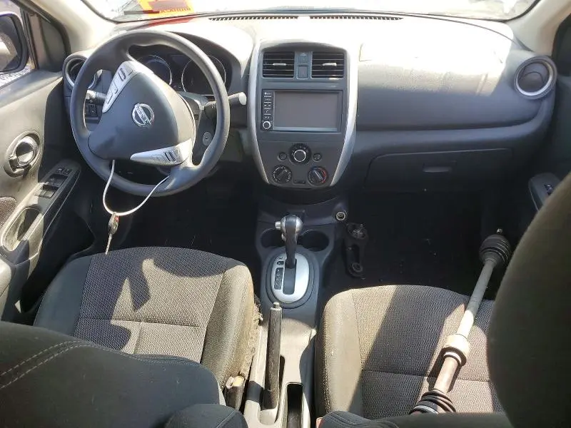 2019 NISSAN VERSA SV  
