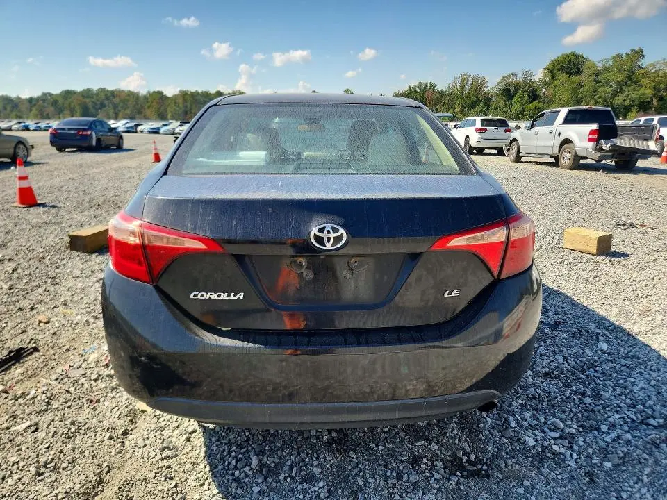 2017 TOYOTA COROLLA LE  