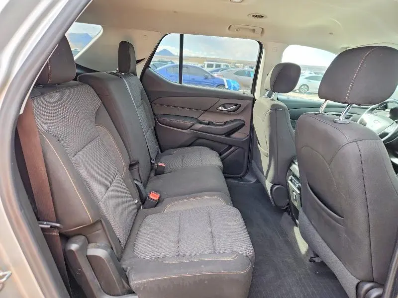 2018 CHEVROLET TRAVERSE LT  