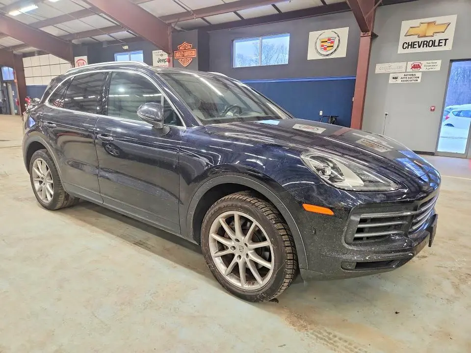 2019 PORSCHE CAYENNE   