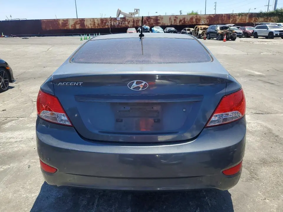 2013 HYUNDAI ACCENT GLS  