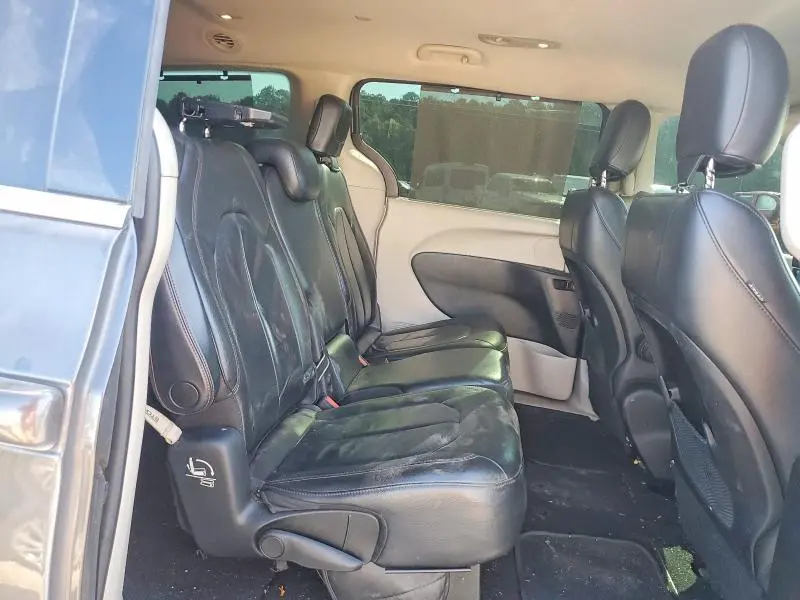 2017 CHRYSLER PACIFICA TOURING L  
