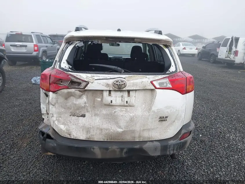 2013 TOYOTA RAV4 XLE