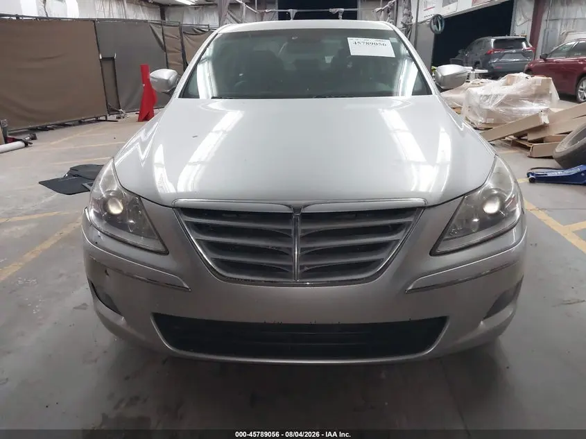 2011 HYUNDAI GENESIS 3.8