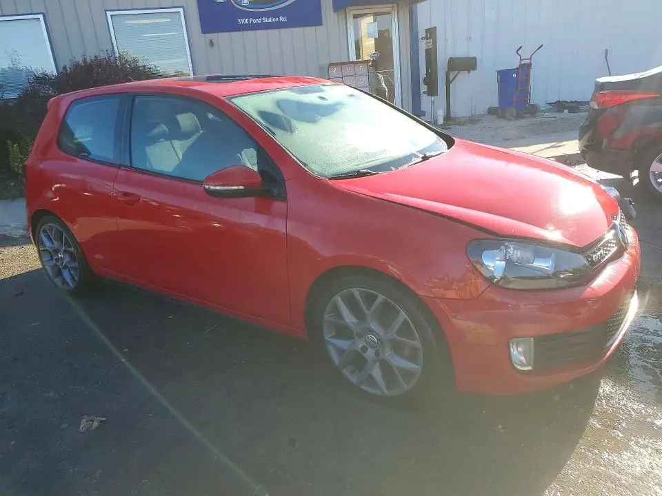 2013 VOLKSWAGEN GTI   