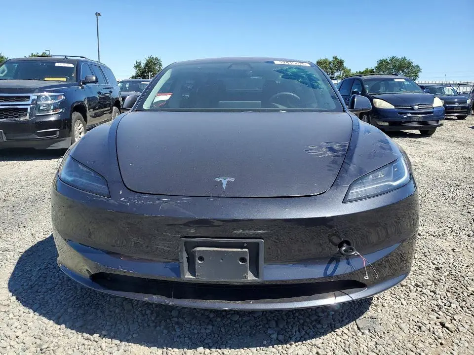 2025 TESLA MODEL 3   
