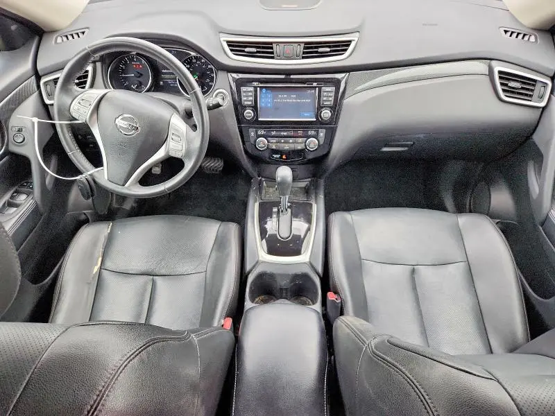 2016 NISSAN ROGUE SL  