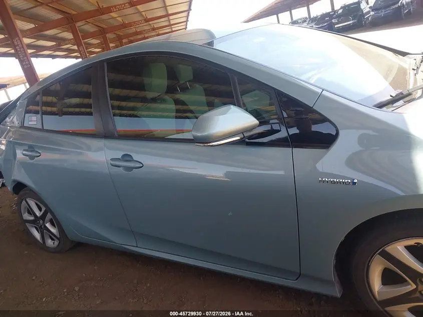 2017 TOYOTA PRIUS THREE TOURING