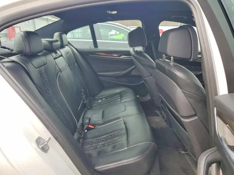 2017 BMW 540 XI  