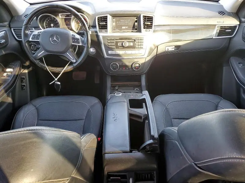 2015 MERCEDES-BENZ GL 550 4MATIC  