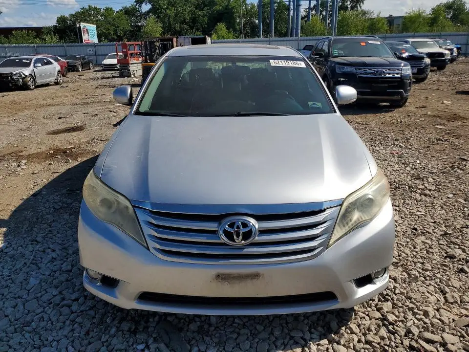 2011 TOYOTA AVALON BASE  