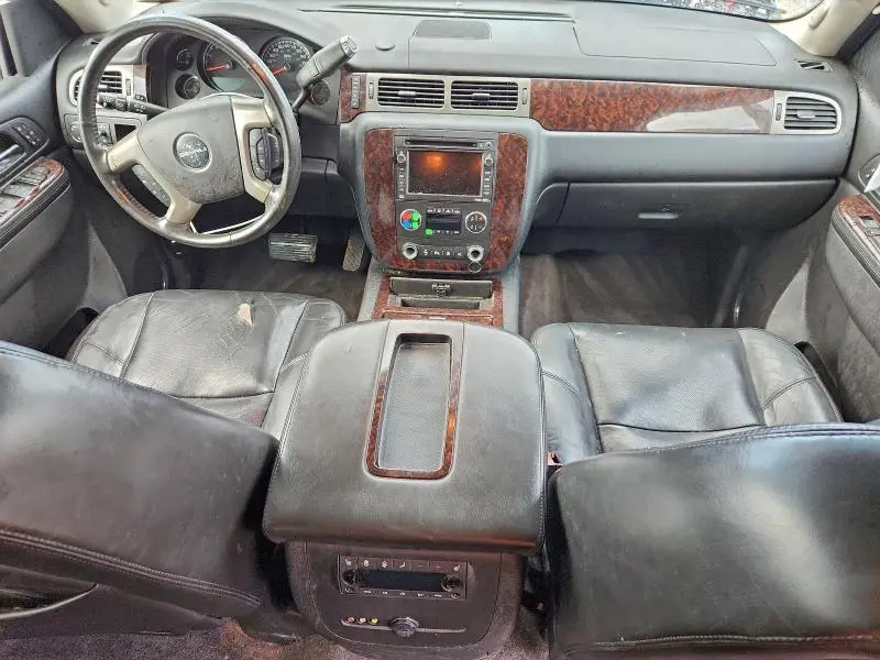 2011 GMC YUKON DENALI  