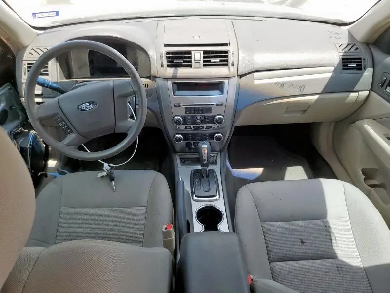 2011 FORD FUSION S  