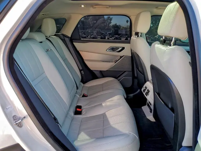 2019 LAND ROVER RANGE ROVER VELAR R-DYNAMIC SE  