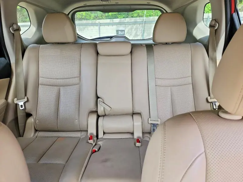 2014 NISSAN ROGUE SL  