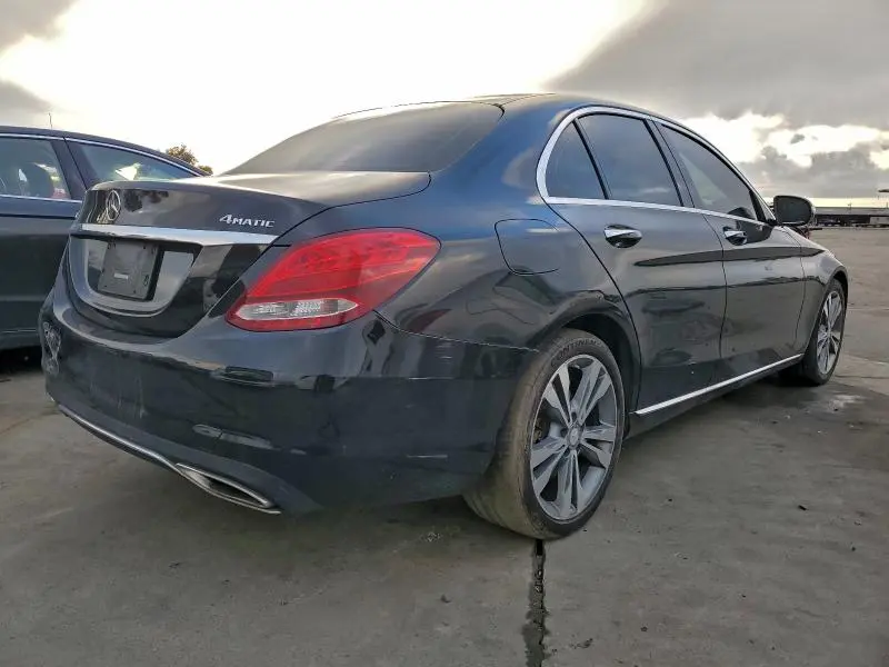 2015 MERCEDES-BENZ C 300 4MATIC  