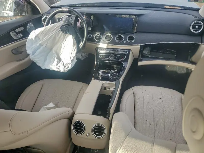 2017 MERCEDES-BENZ E 300 4MATIC  