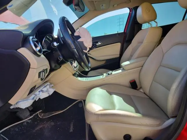 2015 MERCEDES-BENZ GLA 250  