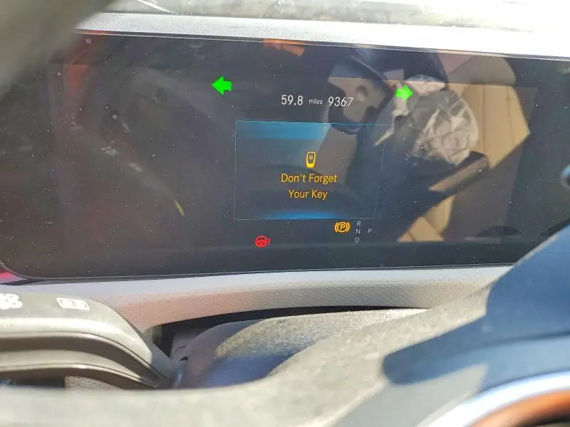 2023 MERCEDES-BENZ CLA 250  