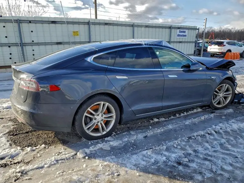 2015 TESLA MODEL S 85  
