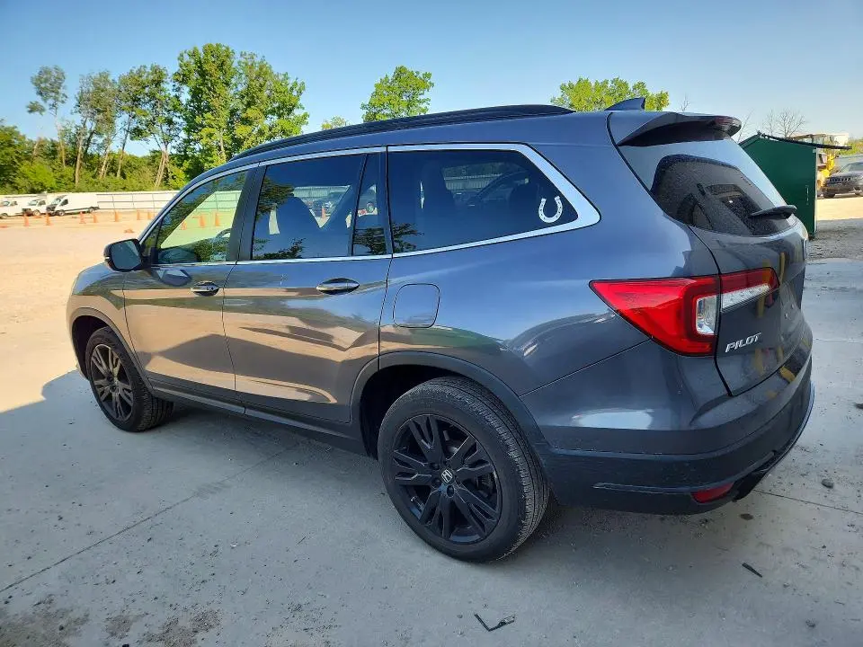 2022 HONDA PILOT SE  