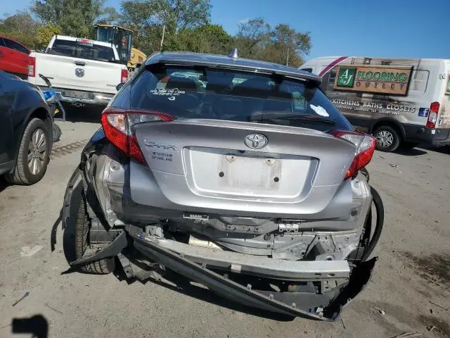 2020 TOYOTA C-HR XLE  