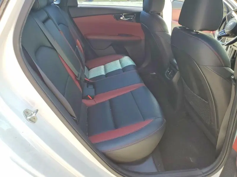 2019 KIA FORTE EX  