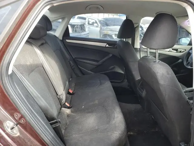 2012 VOLKSWAGEN PASSAT S  