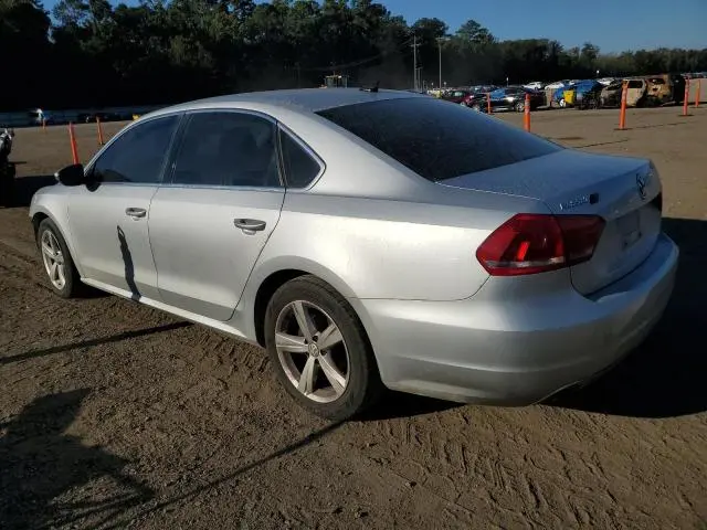 2012 VOLKSWAGEN PASSAT SE
