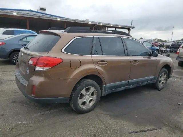 2013 SUBARU OUTBACK 2.5I  