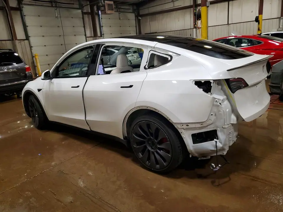 2021 TESLA MODEL Y   