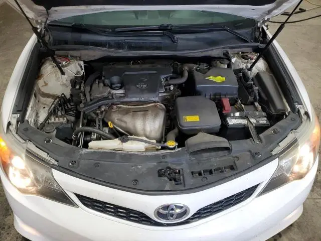 2012 TOYOTA CAMRY BASE  